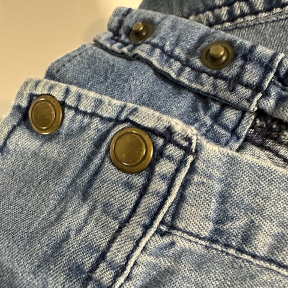 Miley Cyrus Distressed Denim Button Down Shirt 8313 - Picture 8 of 10